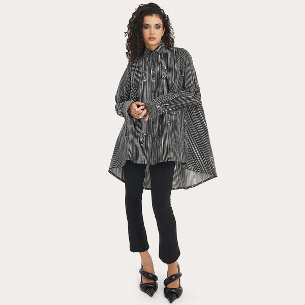 <span class="grassetto">MAXI CAMICIA </span> Over Optical Nera